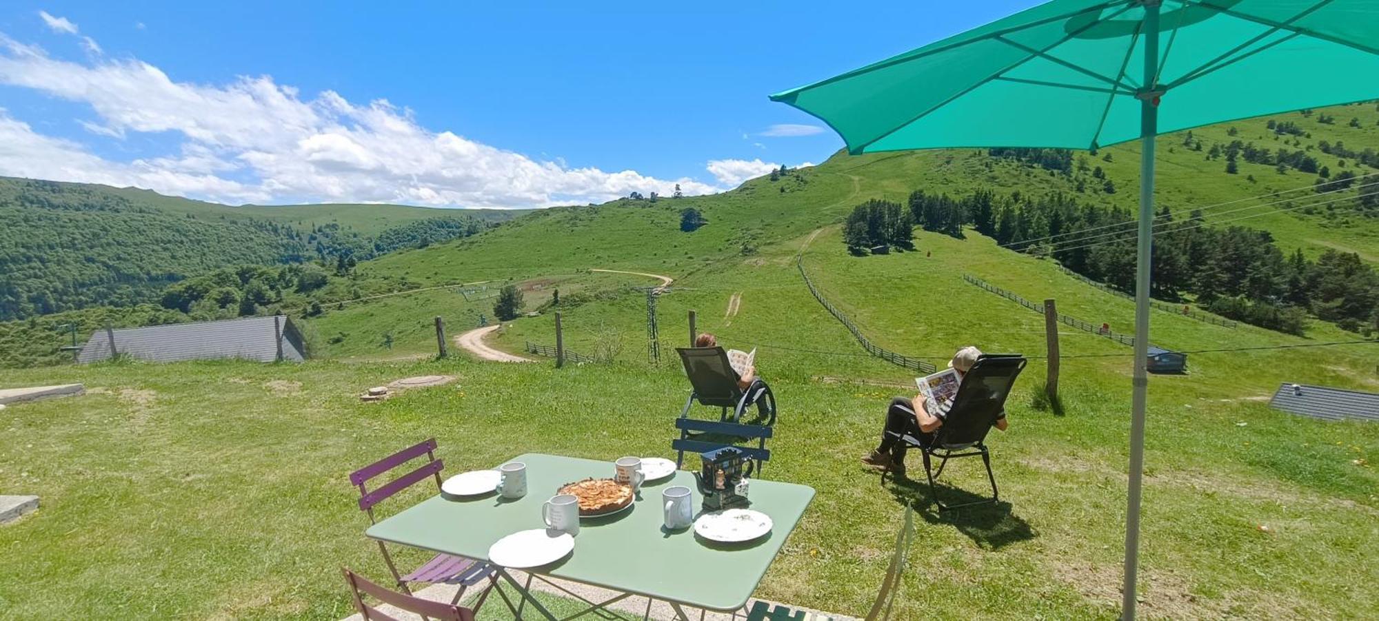 Gite Avec Vue Exceptionnelle Sur Les Montagnes Camurac المظهر الخارجي الصورة